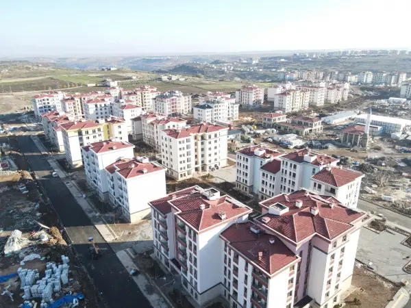 Gaziantep Şehitkamil İlçesi Kuzeyşehir 10. Etap 2. Bölge 464 Adet Konut, 1 Adet 10 Dükkanlı Ticaret Merkezi ve 1 Adet Cami İnşaatları Altyapı ve Çevre Düzenleme İşi.