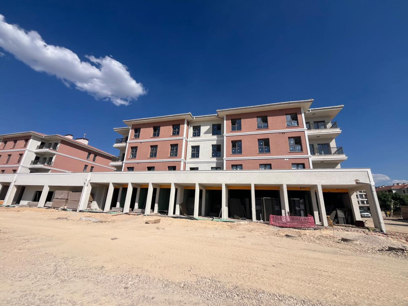ADIYAMAN GÖLBAŞI 728 ADET KONUT VE 80 ADET TİCARET MERKEZİ